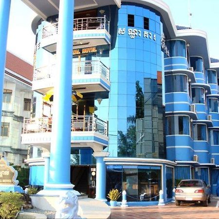 Crystal Hotel Sihanoukville Exterior photo