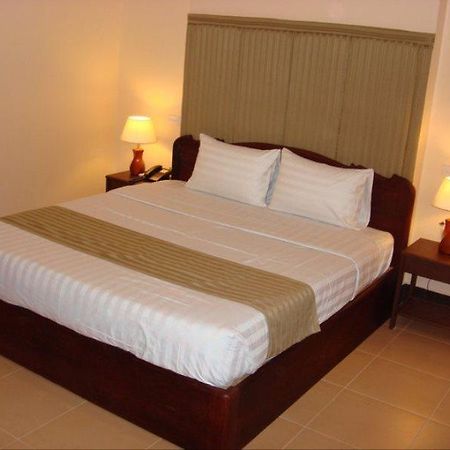 Crystal Hotel Sihanoukville Exterior photo